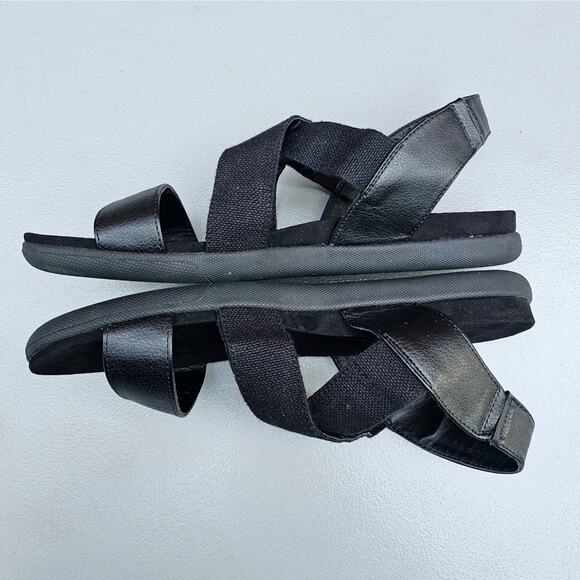 Black Crisscross Sandals Size 10 Canvas Synthetic Strappy Slingback Flats - Picture 12 of 12